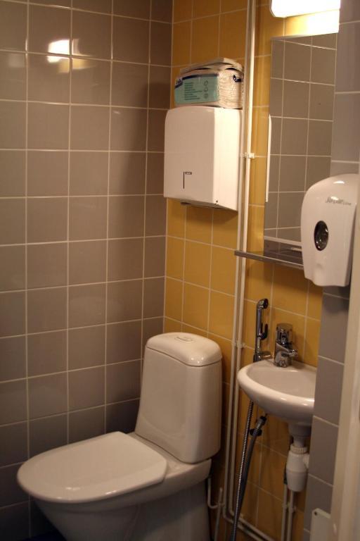Pappilanniemi Course Centre Hotel Lempäälä Szoba fotó