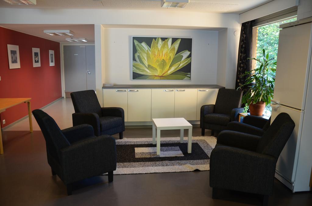Pappilanniemi Course Centre Hotel Lempäälä Kültér fotó